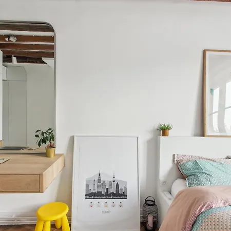 Luxury Hideaway - Stunning View -hyper-center -paris Apartment